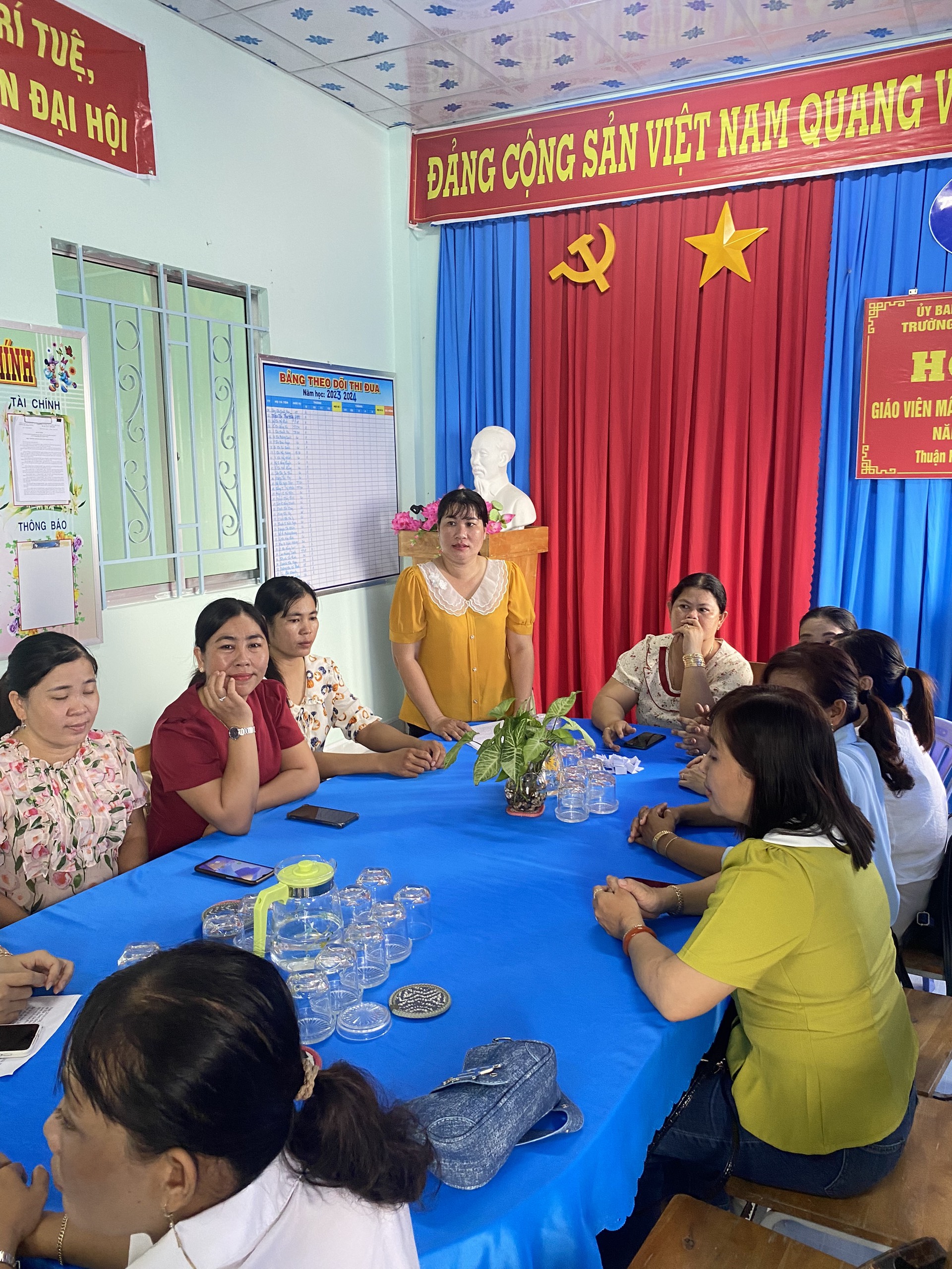 TRƯỜNG MẦM NON THUẬN HƯNG TỔ CHỨC HỘI THI "GIÁO VIÊN MẦM NON DẠY GIỎI CẤP TRƯỜNG " NĂM HỌC 2023 - 2024